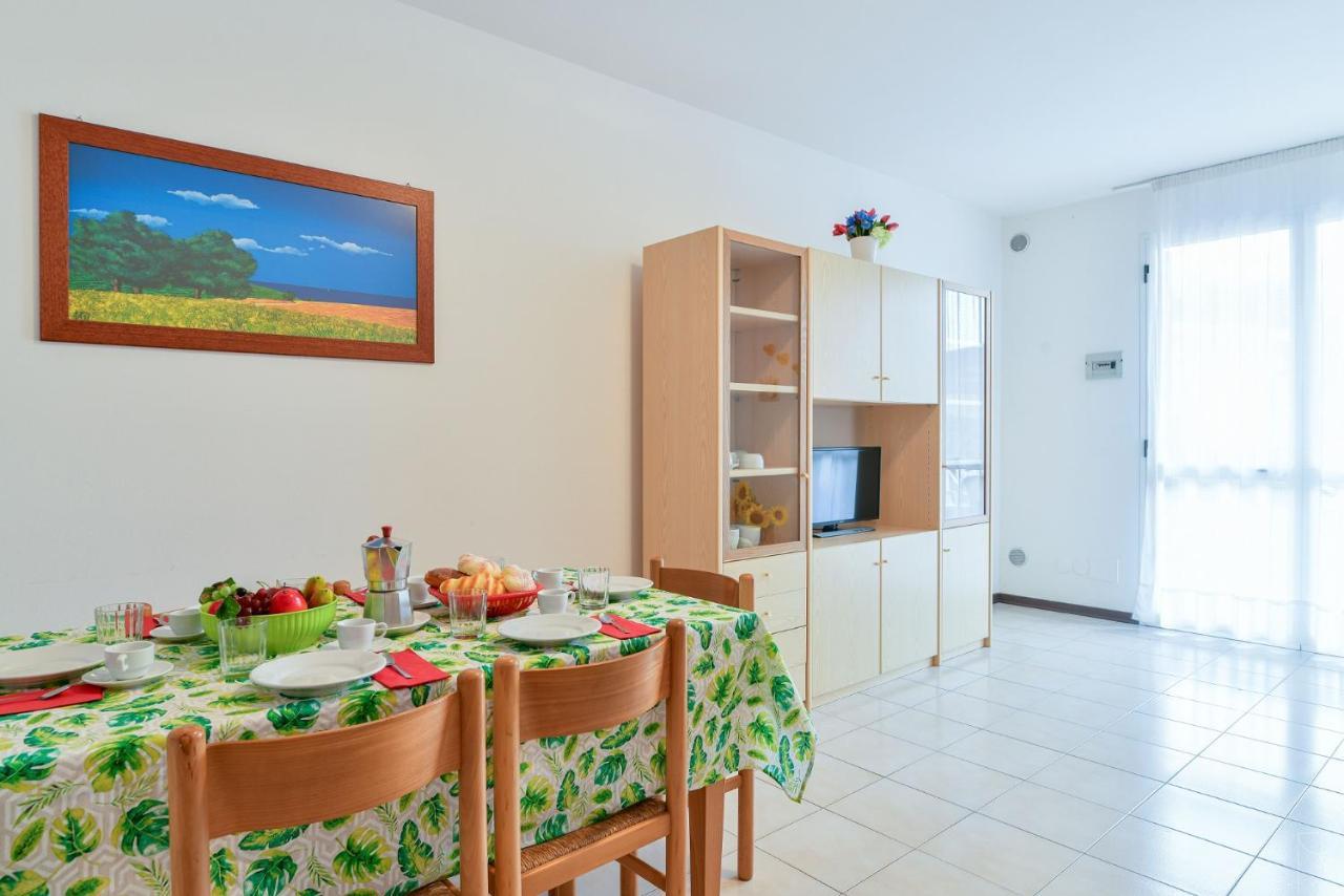 Villaggio Luna Due Caorle Luaran gambar